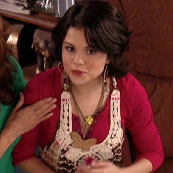 2000s Multi Strand Wooden Butterfly Necklace ASO Alex Russo / Kelsi Nielsen - Picture 8 of 11